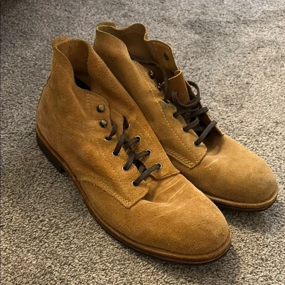 Danner Men's Tan Suede Boots - Picture 1 of 6